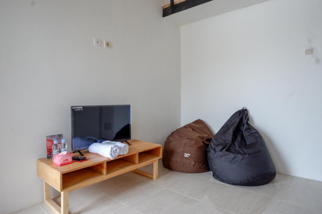 RedDoorz @ Demangan Sari Residence Pakualaman Bagian luar foto